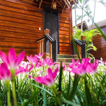 Pho Hoi Riverside Resort Hội An Buitenkant foto
